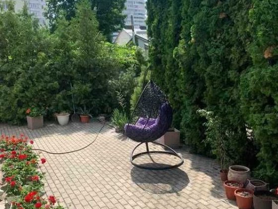 ПРОДАЖ частини гарного будинку в Центрі міста Черкаси