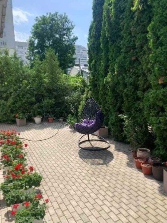 ПРОДАЖ частини гарного будинку в Центрі міста - фото 1