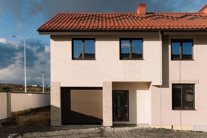 Продам котедж в хорошій локації! - фото 1