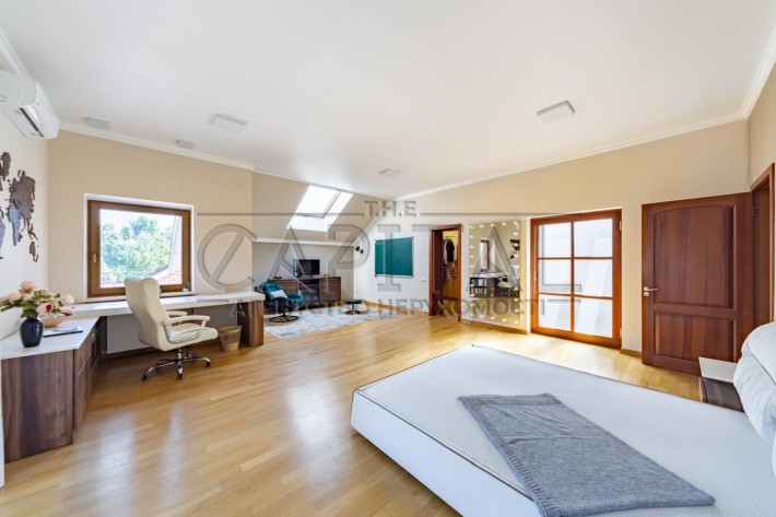 Продаж будинку, Чапаївка, 400м2, 24с, всі види опалення, автономний - фото 1