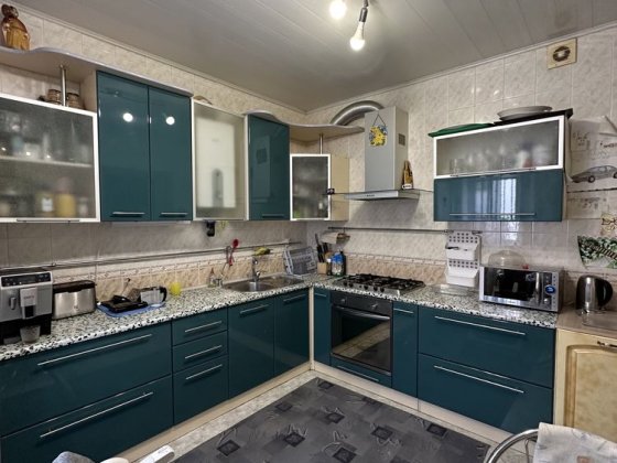 Два будинки в одному Черновцы