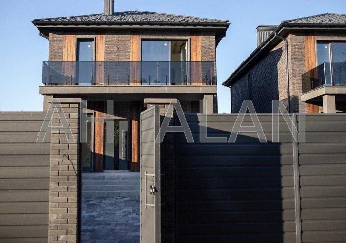 Продаж будинку 230 м2 в Києві, Святошенський район, Академістечко. - фото 1
