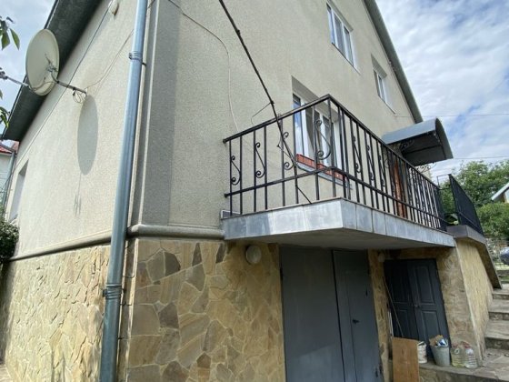 Продаж будинку 5 кімнат Чернівці Черновцы
