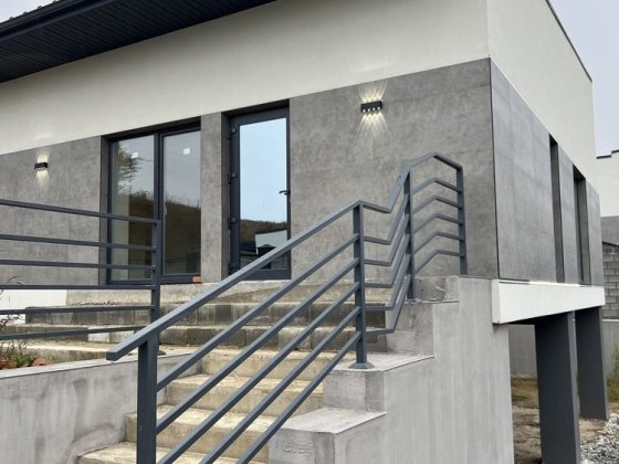 Продаж будинку в районі Авторинку Ровно