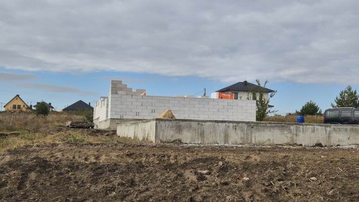 )( Продаж двояна на етапі будівництва - фото 1