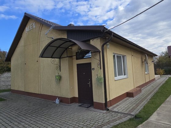 Будинок в центрі Садгори 100 кв.м. Черновцы