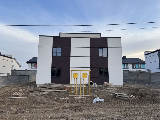 Продам двоян з міськими мережами+газ! Можлива оплата частинами Рівне