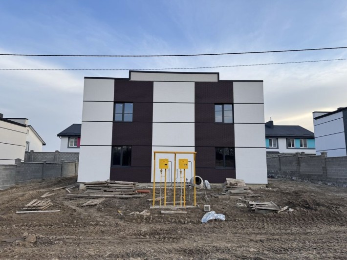 Продам двоян з міськими мережами+газ! Можлива оплата частинами - фото 1