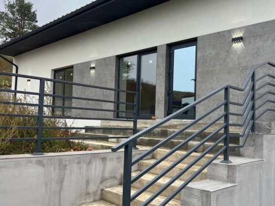 Продаж будинку в р-н. Авторинку. Без комісії для покупця! Ровно