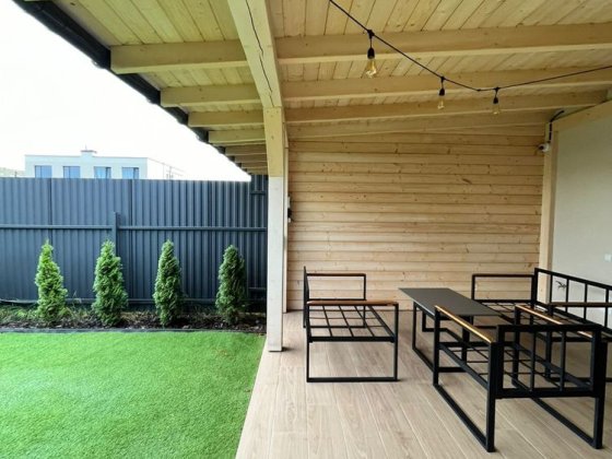 Продаж сучасного таунхаусу з ремонтом Ужгород