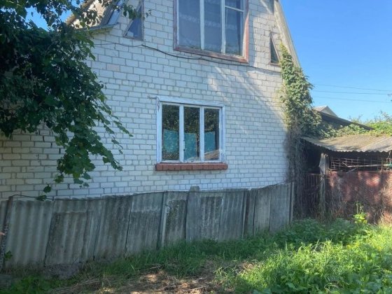 ТЕРМІНОВИЙ  Продаж гарної дачі Чернигов