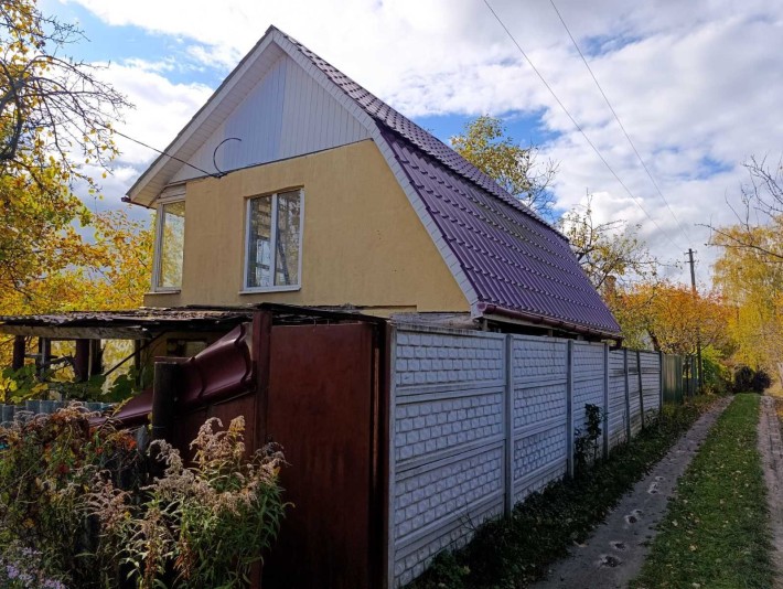 Дача з грубою в місті ! - фото 1