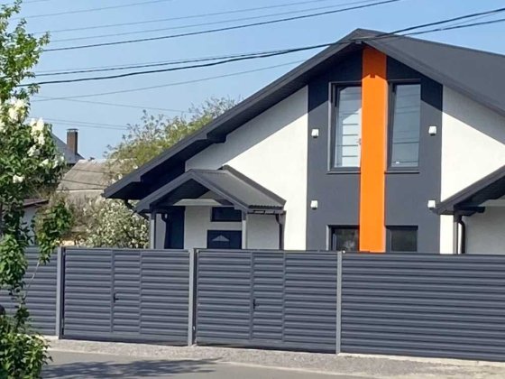 Київ. Осокорки."Славутич".Продаж Будинок Дуплекс з ремонтом.Документи. Киев