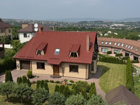 Продаж будинку Рівненська Чернівці