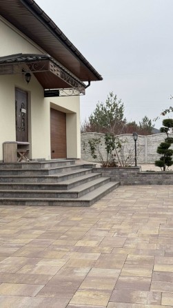 Продам будинок з гаражем та ділянкою! Район Щасливого!!! - фото 1