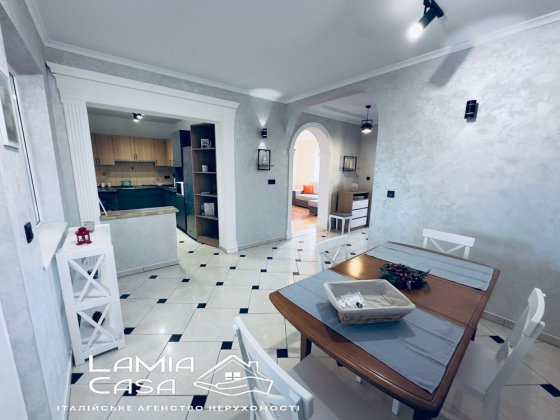 Продаж будинку в затишному місці . В кучурів Чернівці