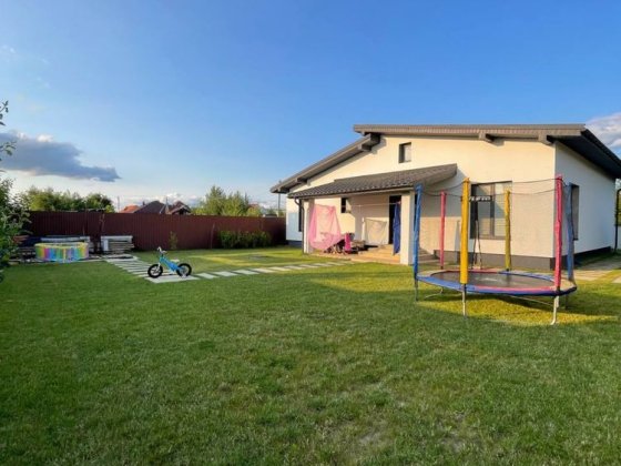 Продаж американки! Садовий! Ужгород