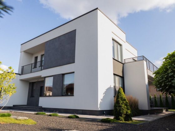 Унікальний дизайнерський будинок! Район Екватора!! Рівне