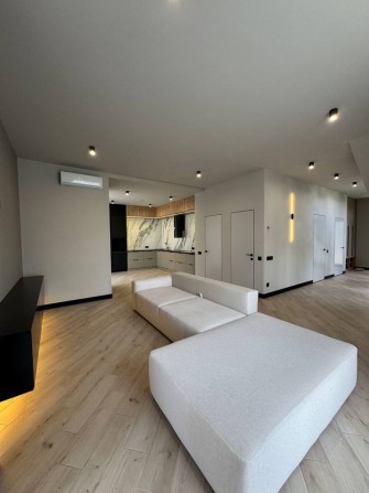 Продаж будинку /дуплекс сучасний хайтек з новим ремонтом ПРИМІСЬКІ - фото 1