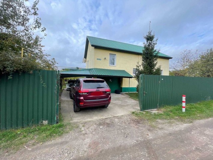 Продаж будинку на Осокорках, 10 соток, 6 км від метро Славутич. - фото 1