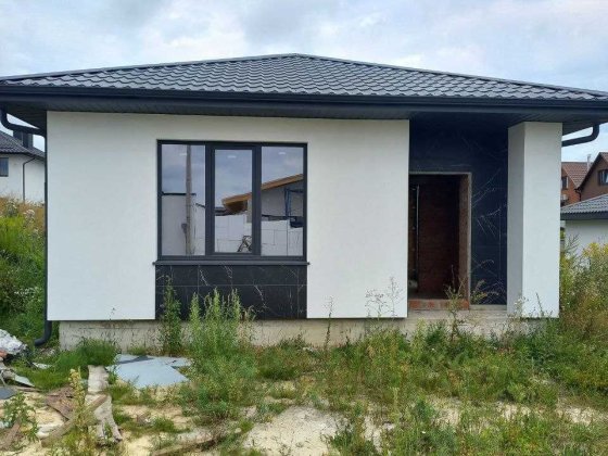 Продаж будинку з спокійному районі Рівне