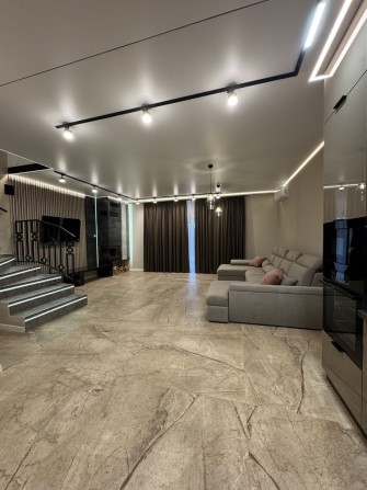 Дуже гарний таунхаус. Продаж. Ужгород - фото 1