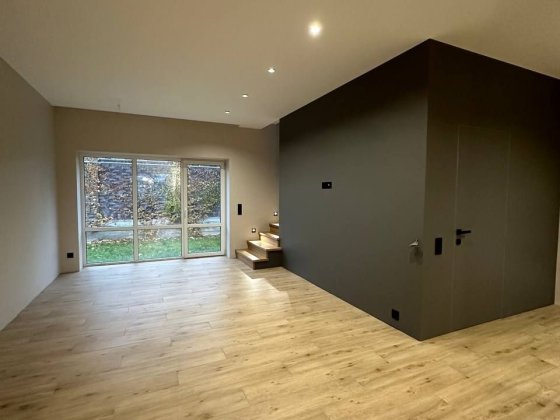 Продаж котеджу з якісним ремонтом. Пржевальського. Міські комунікації. Рівне