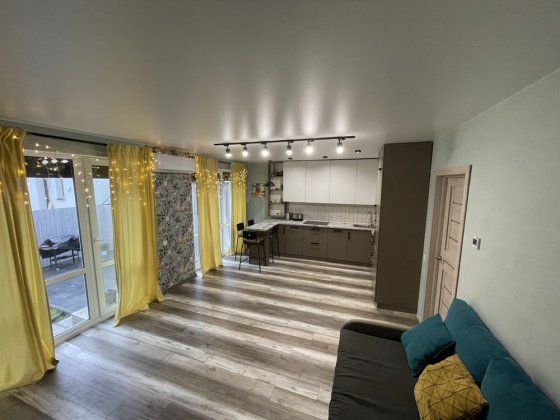 Продам ТаунХаус, Дарницький, Лісова 17 Киев