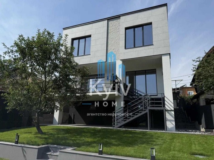 Продаж будинку /  Голосіївський / 320 м2 / 6 соток /  з бомбосховищем - фото 1
