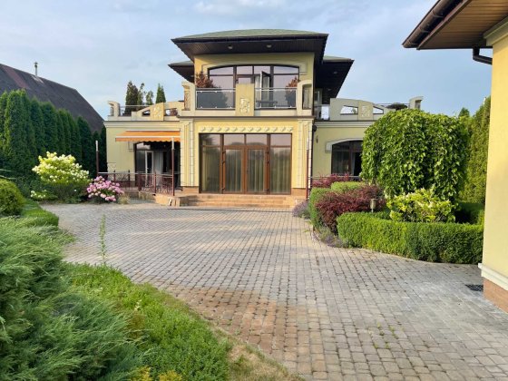 Дарницький Осокорки будинок 281 м2 виход на воду ремонт   Без % Киев