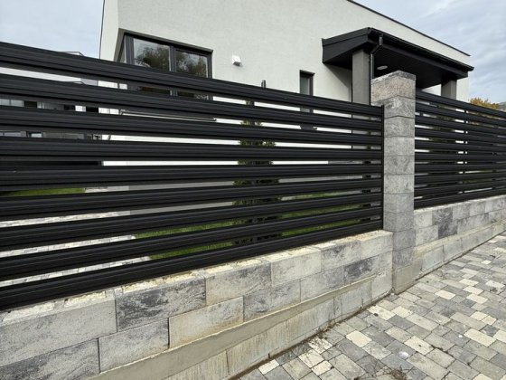 Новий будинок біля лісу Ужгород