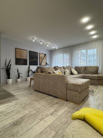 Продається 4-х кімнатний Іаунхаус. Зручна локація. Боздош. Газ - фото 1