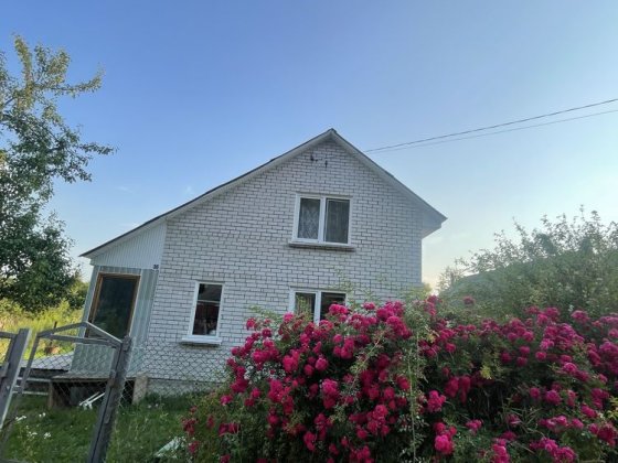 Продаж двоповерхової дачі Житомир