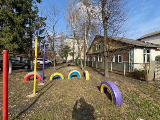 Продаж будинку під реконструкцію 4 соток землі р-н Глобала Житомир