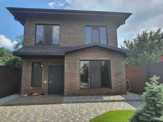 Продам 2-х этажный дом в районе ул. Рабочей Дніпро