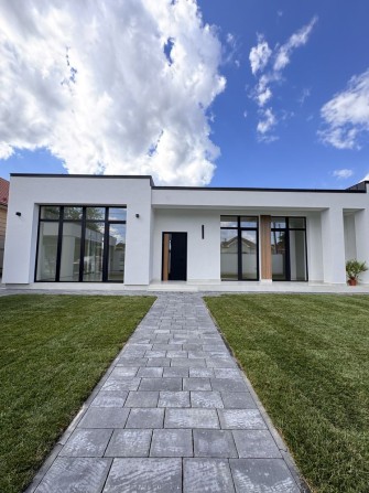 Продаж будинку з газом 3 кімнати |140м2  | 6 соток | Гараж на 2 авто | - фото 1