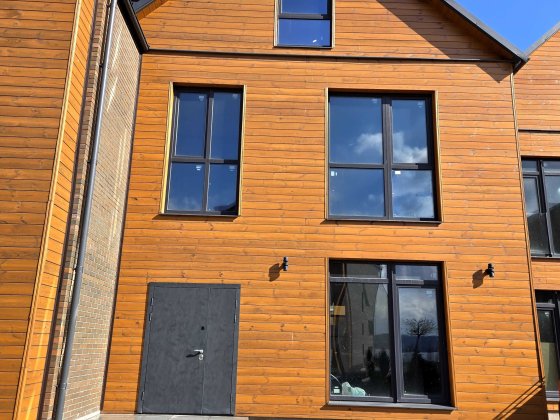 Продам таунхаус в ЖК "Комфорт Сіті Lagoon" Днепр