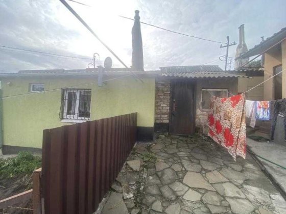 Продам будинок  48м2 в самому тихому районі міста. Без комісії. Дніпро