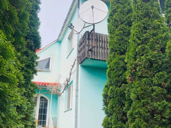 Добротний будинок у передмісті Ужгорода! Ділянка 12 сот. Ужгород