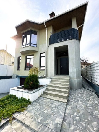 Продам дом Правый берег район пр Гагарина НеоПлаза - фото 1