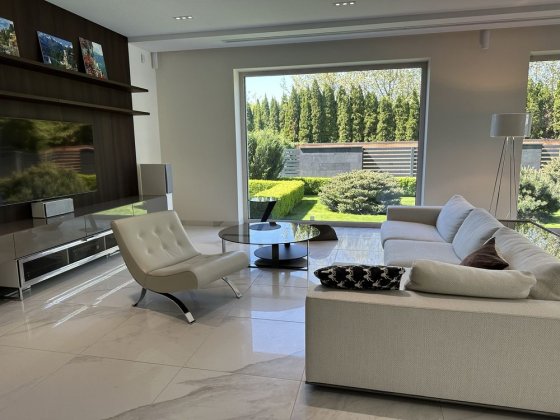 Новий будинок Київ Осокорки з ремонтом скандинавський мінімалізм Киев