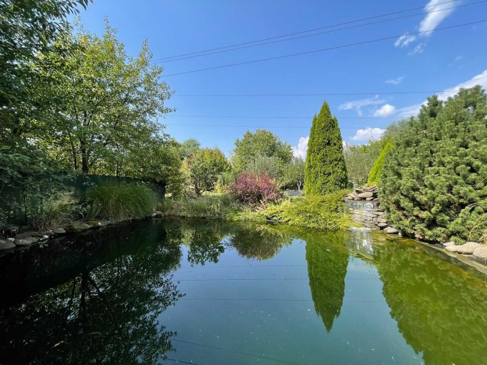 Будинок «заходь і живи» з великою ділянкою - фото 1