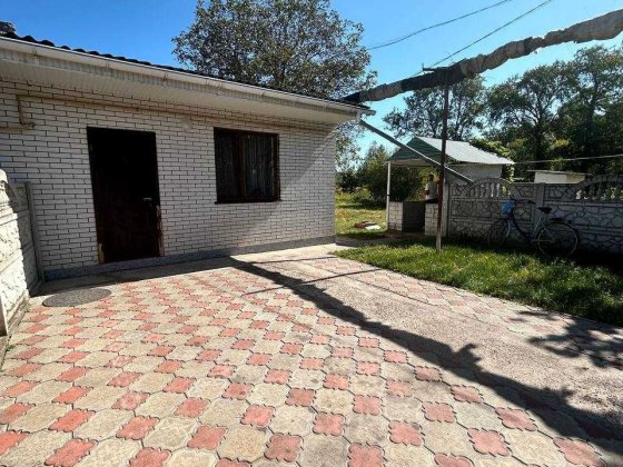 Частина будинку на Мар’янівці в гарному житловому стані Житомир