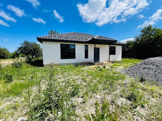 Будинок у мальовничій локації біля лісу та озера! Вінниця