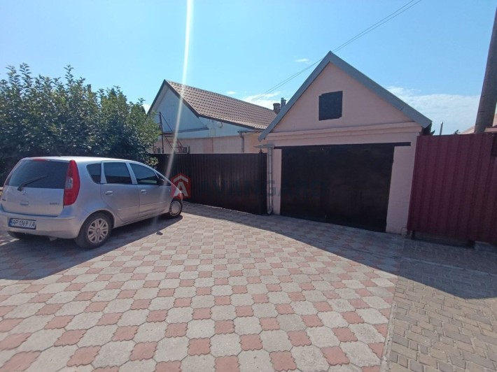 Продам частину будинку з окремим входом та гаражем, Шевчик - фото 1