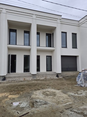 Продаж таунхаусів на Осипенка - фото 1