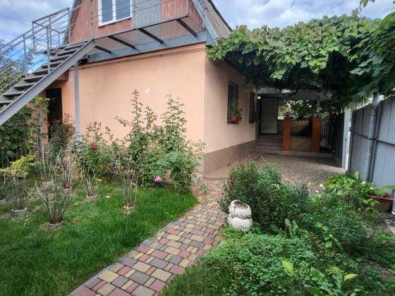 Продам отличный дом в районе Зелёного Яра