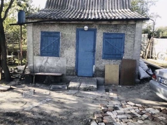 Продам дачу  по улице Братской вверх. Дніпро