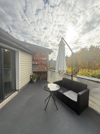 Продаж будинку в центрі Ужгорода - фото 1