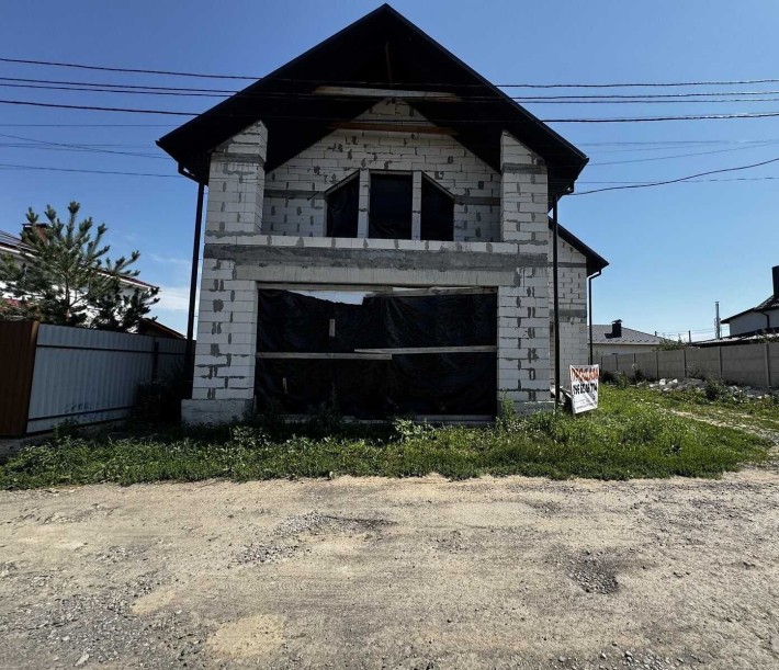 Продаж будинку з гаражем на Барському шосе - фото 1